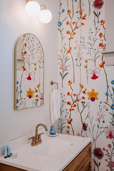 East Main Lofts - Boho 203 Appartement *
